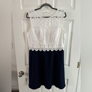 Lace white and Navy Lilly Pulitzer Dress